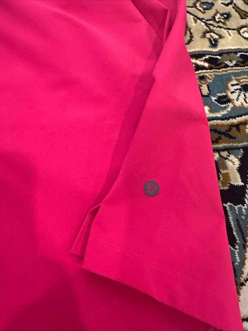 lululemon athletica Women's Drawstring Athletic Shorts - Bright Pink - Picture 4 of 10